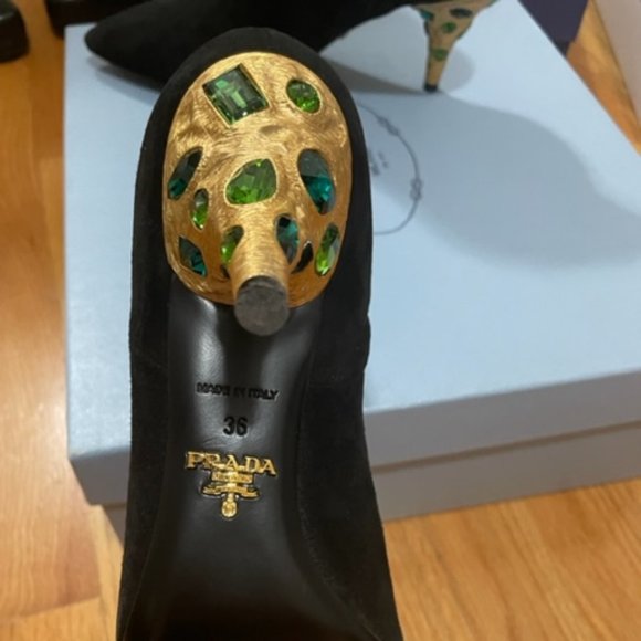 PRADA Donna Calzature Black Suede Jeweled Boots pointed Toe SZ 6 - Picture 3 of 9